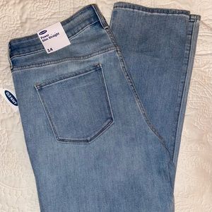 OLD NAVY JEANS | NWT SIZE 14.